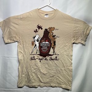 Stir Up A Smile Moo Hershey’s Syrup Genuine Adult Graphic Tee Size M.